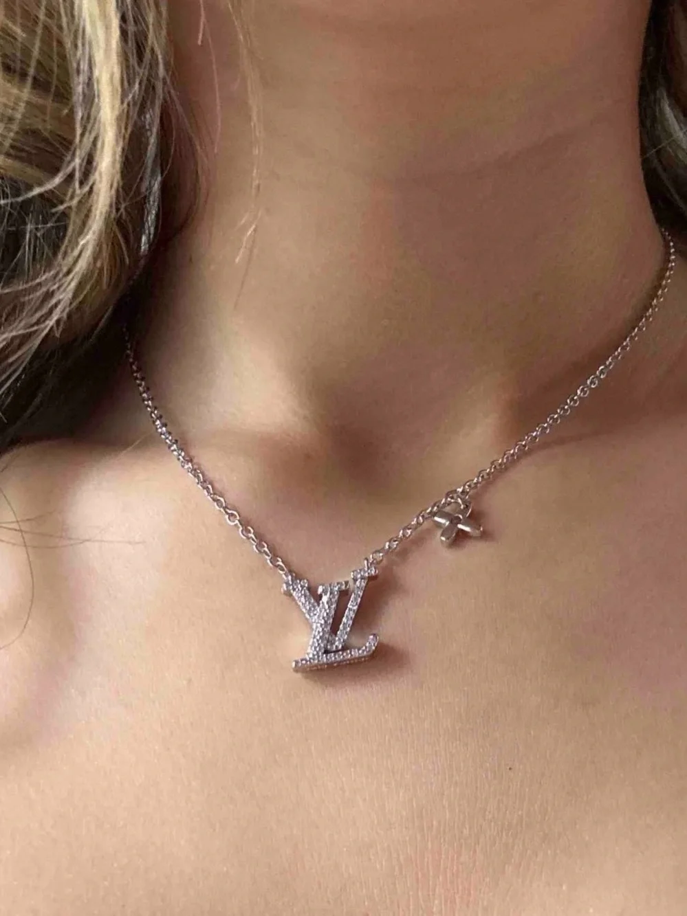 Louis Vuitton Crystal-Studded LV Pendant Necklace in Silver